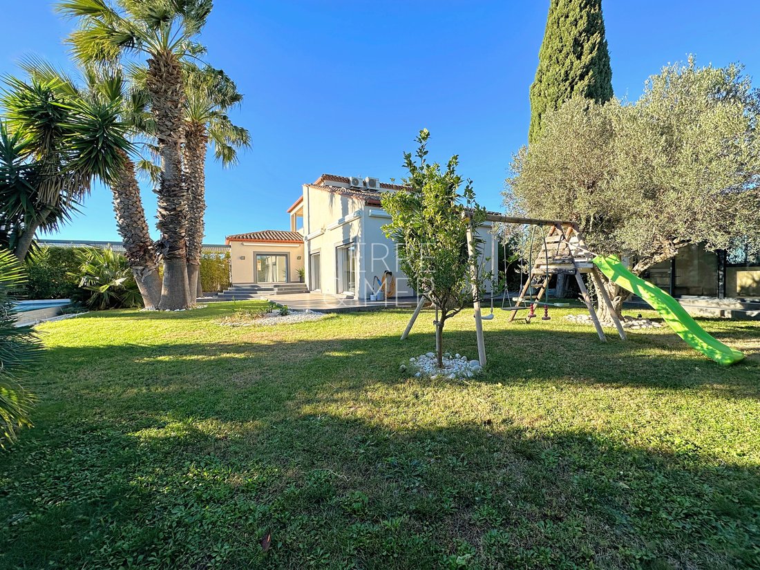 House in Centre Ville, Perpignan, France 2 - 17140360