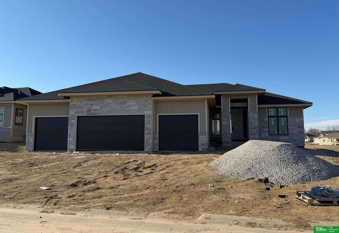 House in Omaha, Nebraska, United States 1 - 17139760