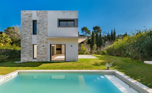 Villa in Mougins, Provence-Alpes-Côte d'Azur, France 1