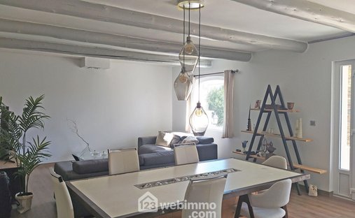 Apartment in Saintes-Maries-de-la-Mer, Provence-Alpes-Côte d'Azur, France 1