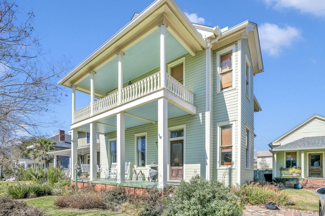 House in Pensacola, Florida, United States 1 - 17143597