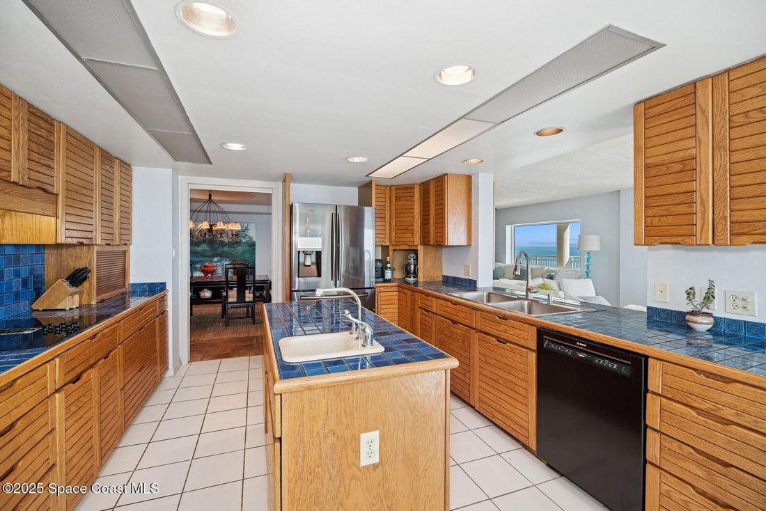 Condo in Indialantic, Florida, United States 5 - 17141513