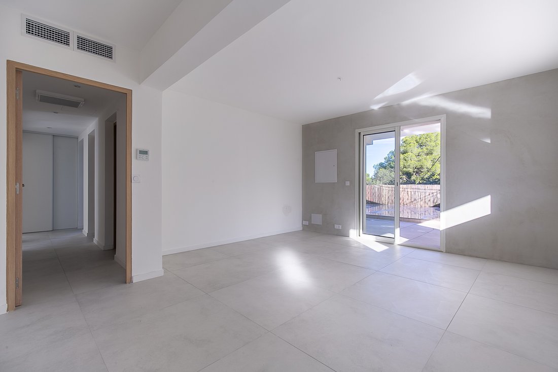 Apartment in Bouc-Bel-Air, Provence-Alpes-Côte d'Azur, France 2 - 17141069