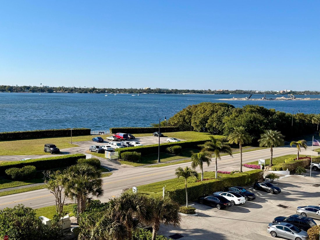 Condo in Palm Beach, Florida, United States 4 - 17135996
