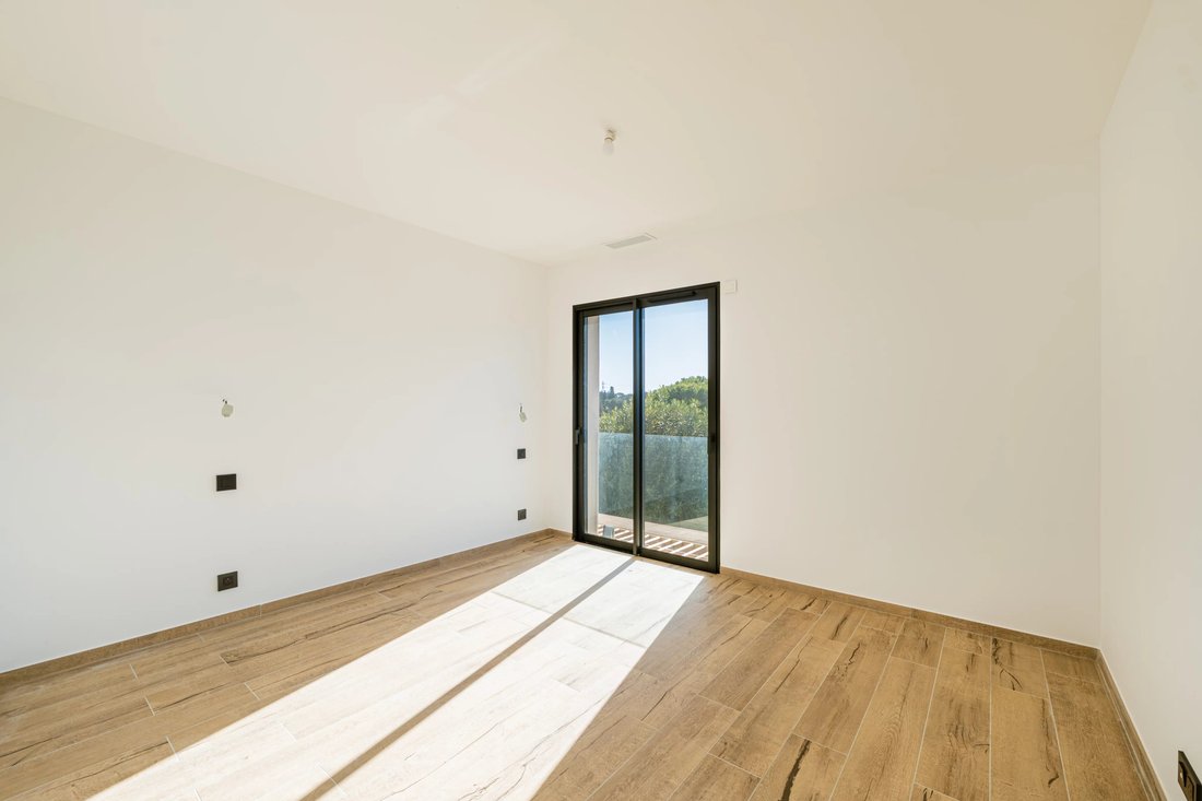 Villa in Mougins, Provence-Alpes-Côte d'Azur, France 5 - 17062239