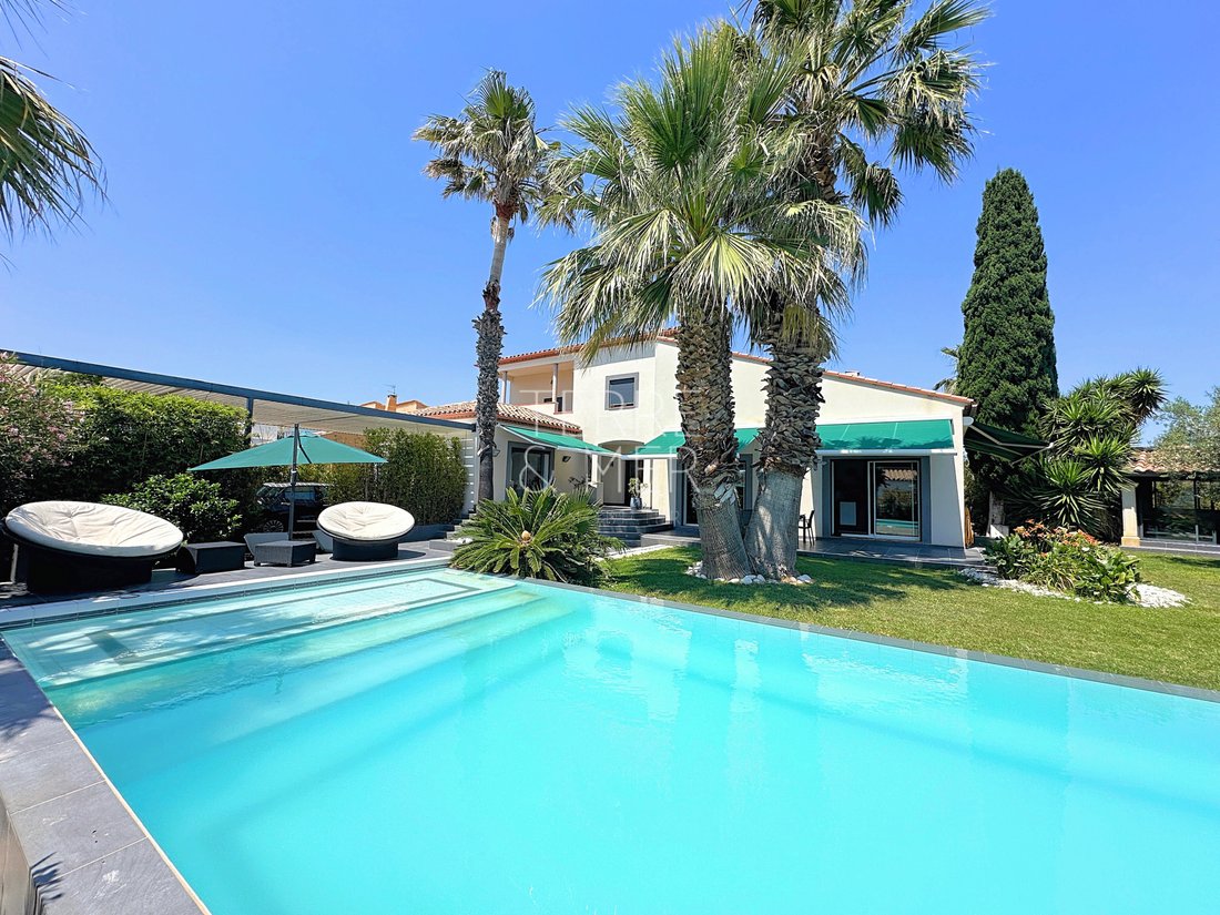 House in Centre Ville, Perpignan, France 1 - 17140360