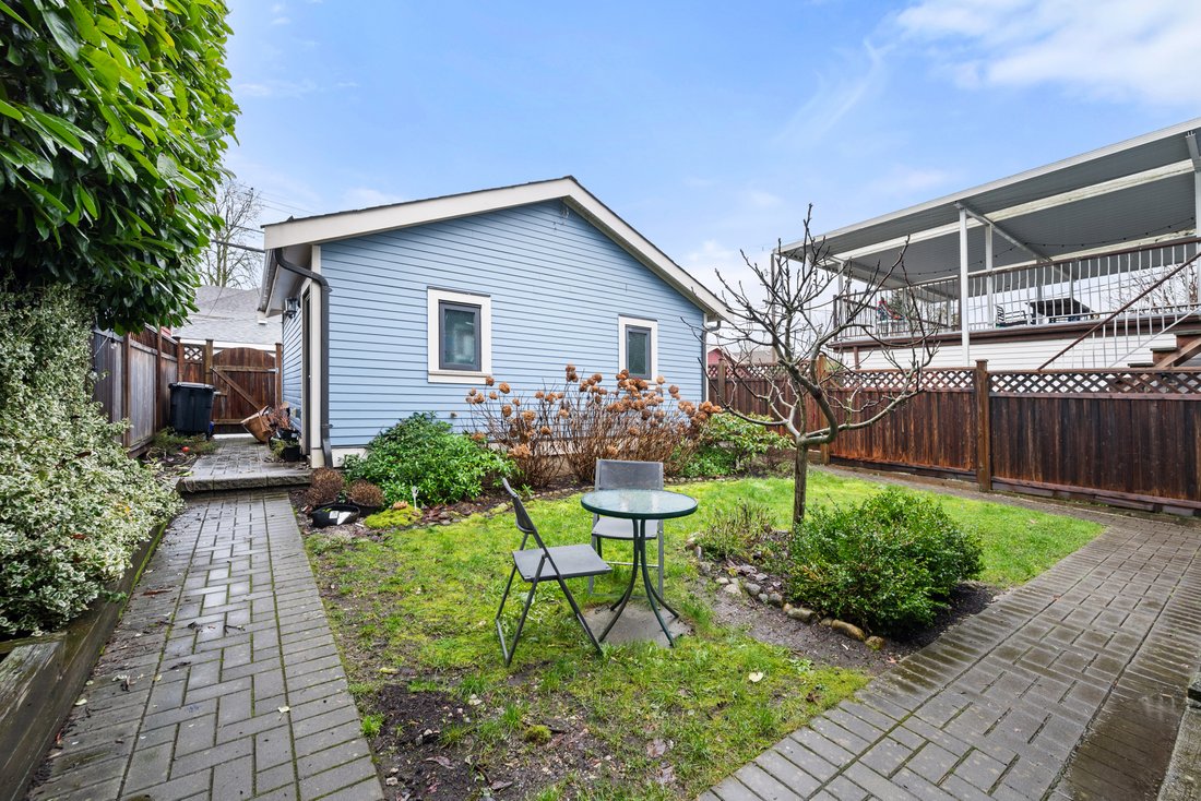 Vancouver, British Columbia, Canada 3 - 17145045