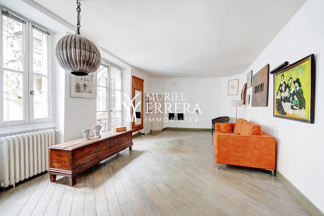 Apartment in Saint Philippe du Roule, Paris 8e Arrondissement, Paris 5 - 17144703