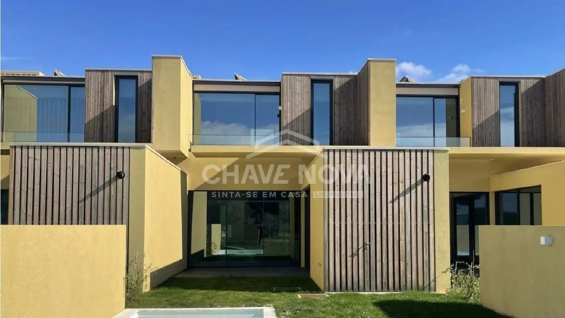 Villa in Rio Tinto, Porto District, Portugal 1 - 17144508
