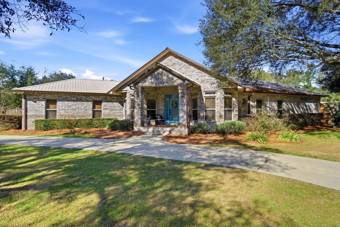 House in Milton, Florida, United States 2 - 17145101