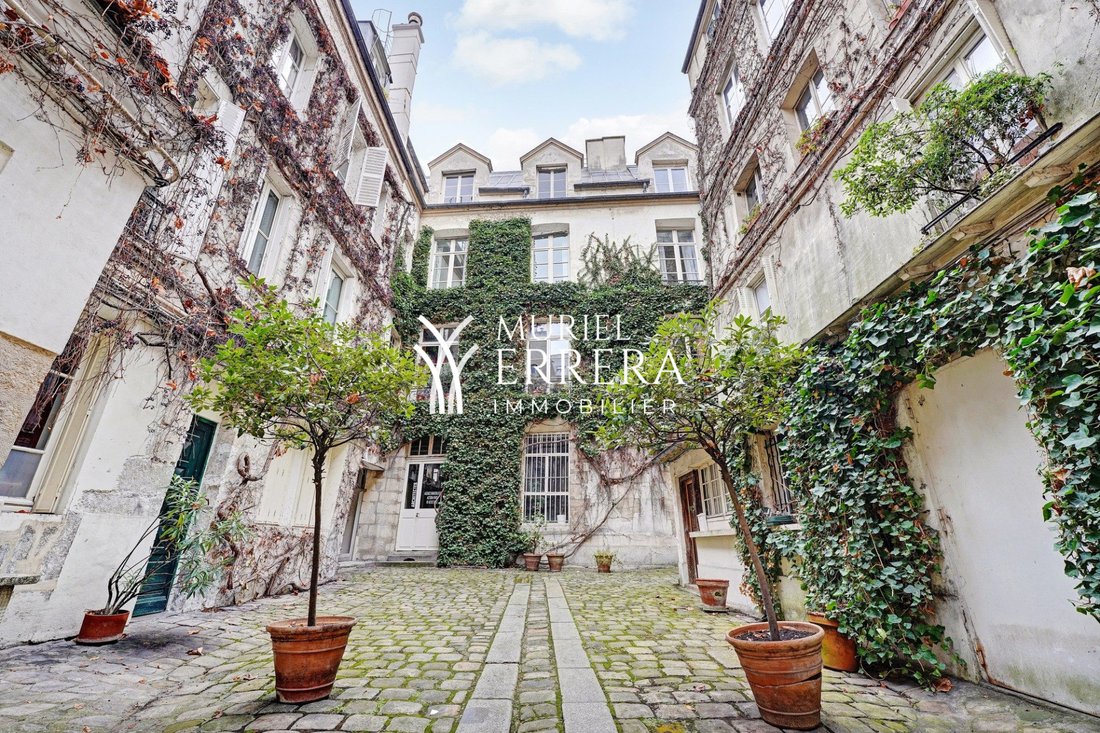 Apartment in Saint Philippe du Roule, Paris 8e Arrondissement, Paris 1 - 17144703