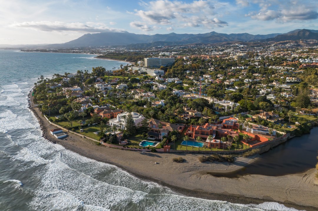 Villa in Marbella, Andalusia, Spain 3 - 17144341