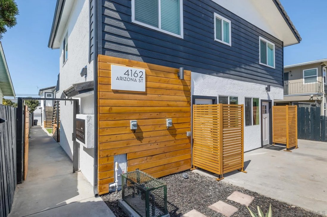 San Diego, California, United States 3 - 17144335