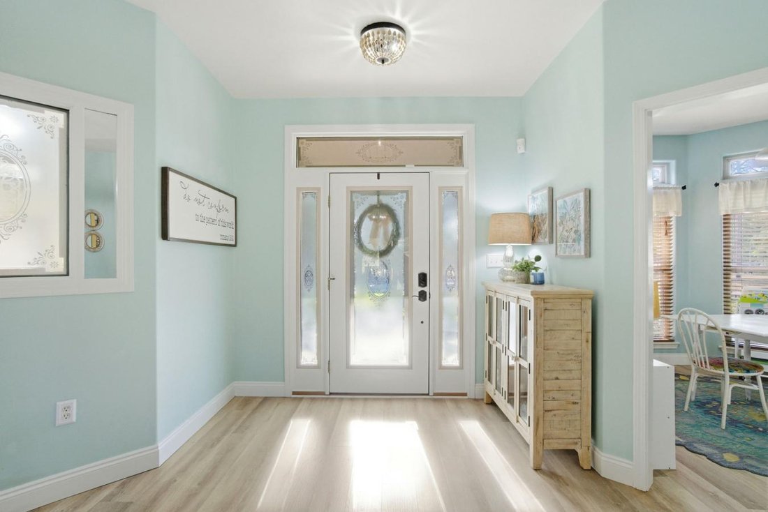 House in Milton, Florida, United States 3 - 17145101