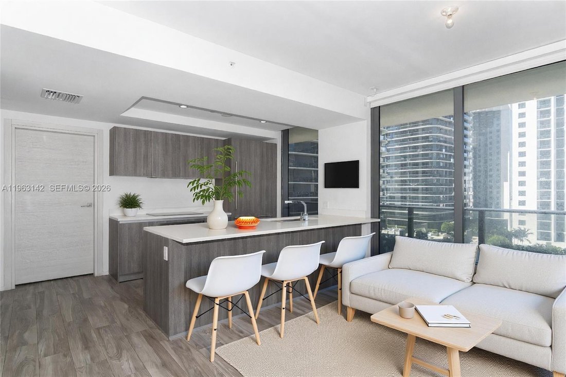 Condo in Miami, Florida, United States 4 - 17142134