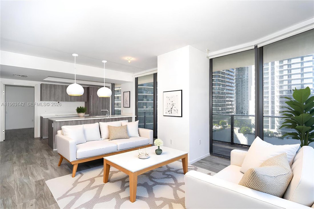 Condo in Miami, Florida, United States 2 - 17142134