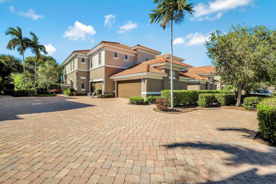 House in Miromar Lakes, Florida, United States 3 - 17145092