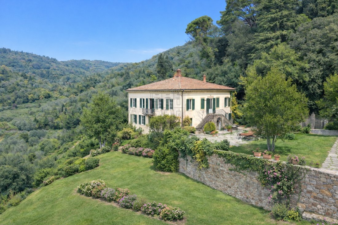 Villa in Area Monte San Quirico - Sant'Alessio, Lucca, Tuscany 1 - 16803363