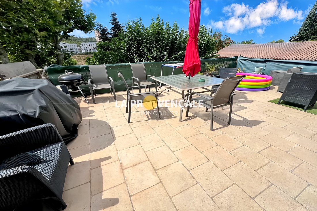 Villa in Vieille Ville-Cativel, Gardanne, France 3 - 17144850
