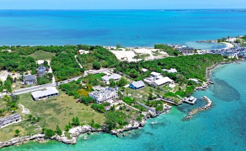 Land in Marsh Harbour, Central Abaco, Bahamas 1