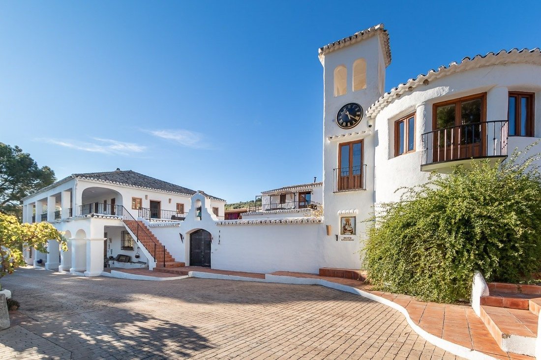 Villa in Centro, Granada, Spain 4 - 17145756