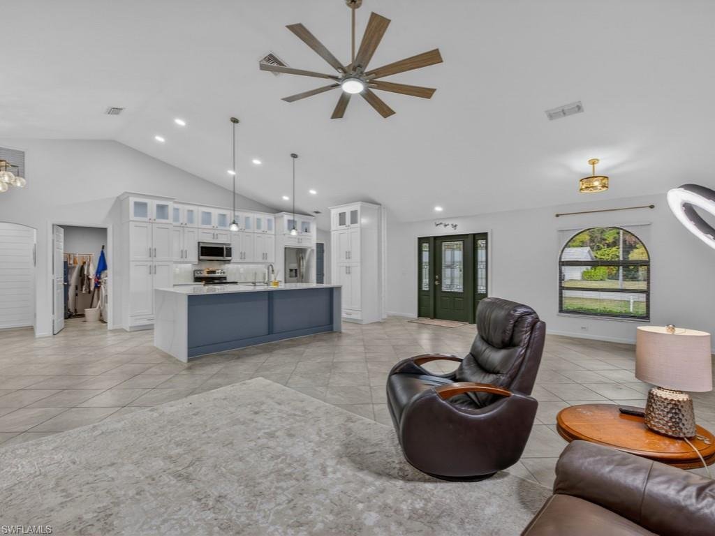 House in Naples, Florida, United States 4 - 17144976