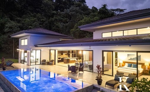 Villa in Ojochal, Puntarenas Province, Costa Rica 1