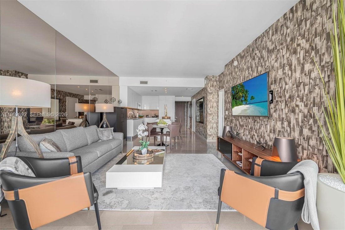 Condo in Miami, Florida, United States 5 - 17145023