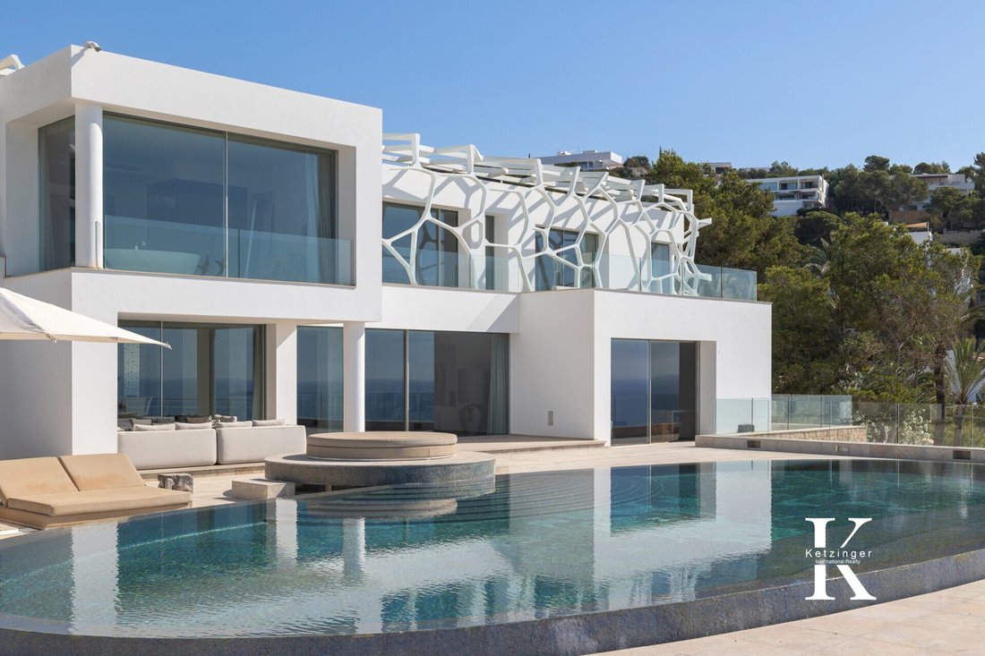 Villa in Sant Joan de Labritja, Balearic Islands, Spain 1 - 16679747