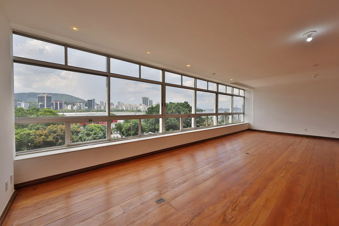 Apartment in Rio de Janeiro, State of Rio de Janeiro, Brazil 2 - 17144639