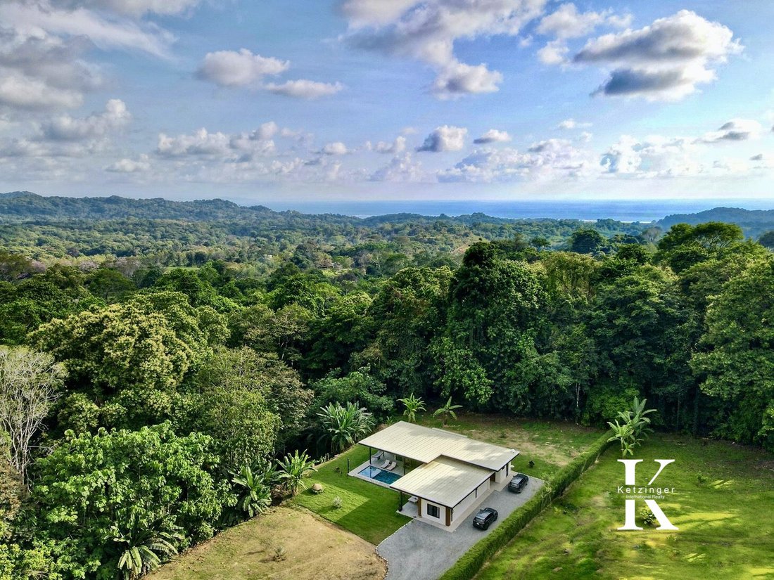 Villa in Ojochal, Puntarenas Province, Costa Rica 4 - 16769248