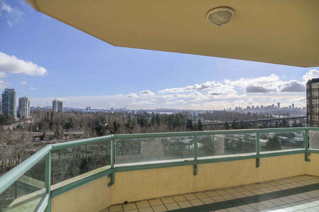 Condominio en West Vancouver, Columbia Británica, Canadá 1 - 17144627