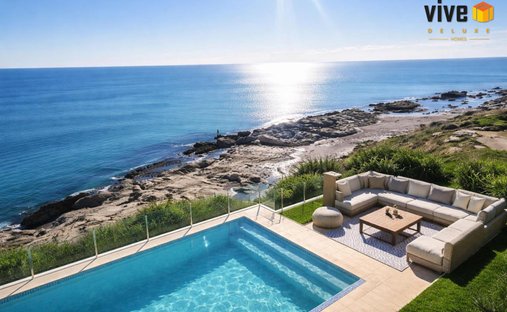 Villa in Sotogrande, San Roque, Andalusia 1