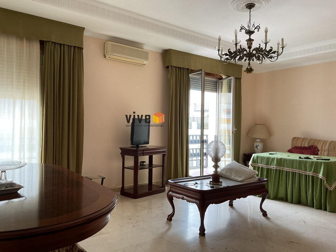 Apartment in Casco Antiguo, Seville, Spain 3 - 17144838
