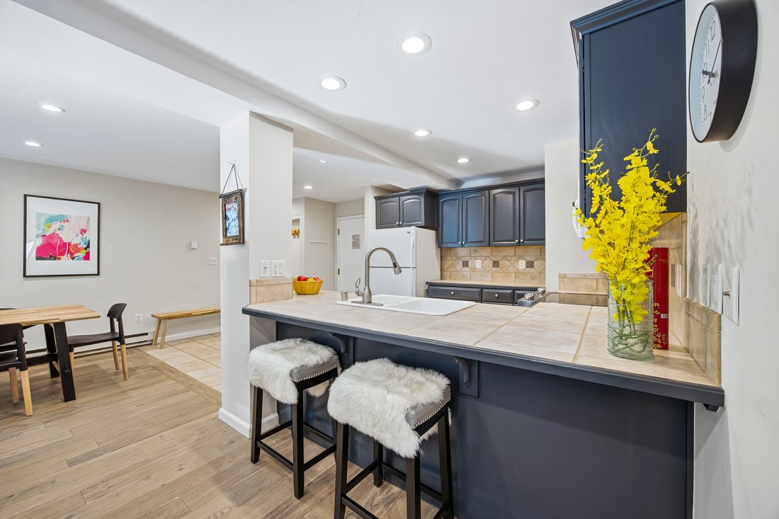 Condo in Vail, Colorado, United States 5 - 17144759
