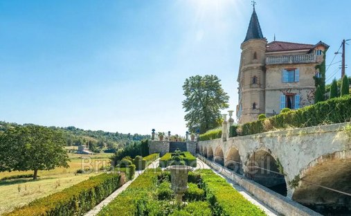 Villa in Valensole, Provence-Alpes-Côte d'Azur, France 1
