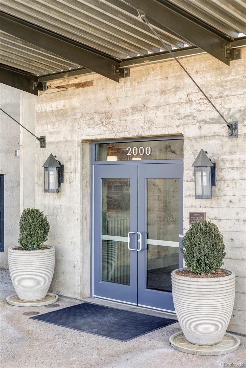 Condo in Denver, Colorado, United States 3 - 17144466