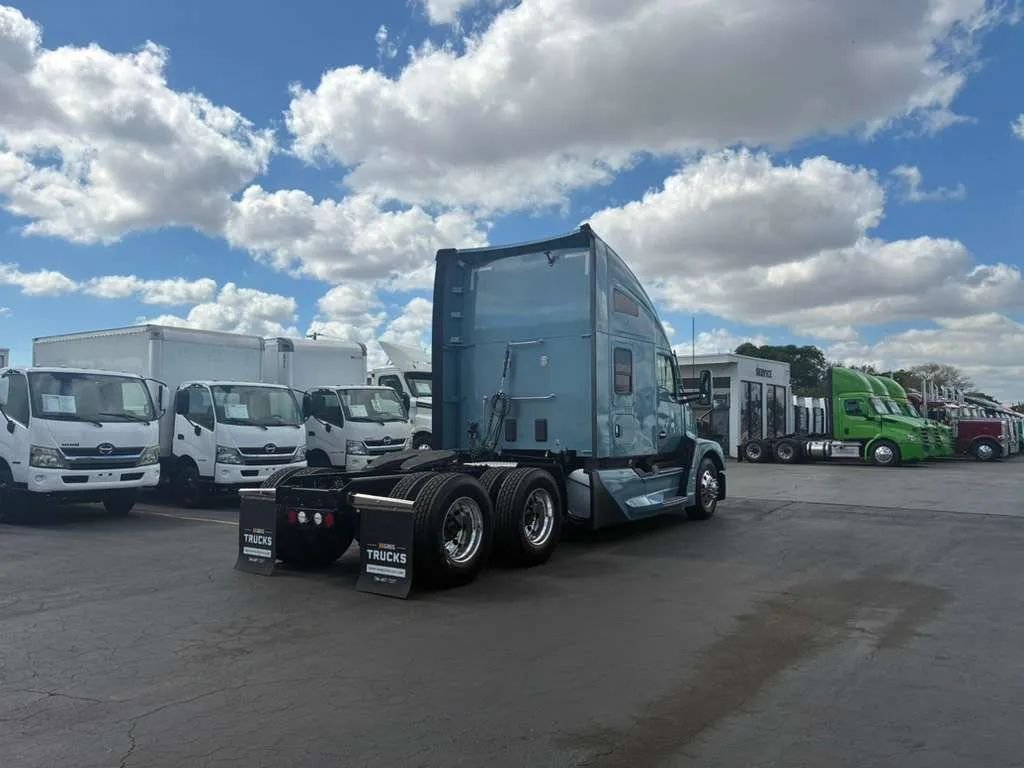 2022 Kenworth T600 T680 Aerodynamic in Miami, FL, United States 5 - 17145640