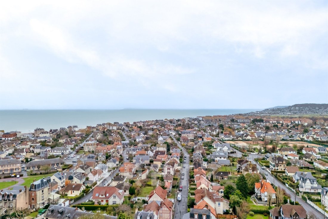 Estate in Villers-sur-Mer, Normandy, France 3 - 17144741