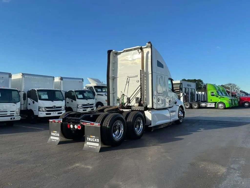 2022 Kenworth T600 T680 Aerodynamic in Miami, FL, United States 4 - 17145653