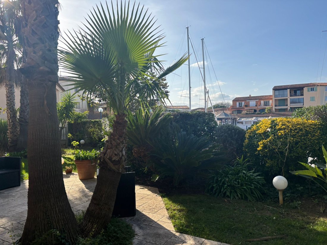 Apartment in Est, Cogolin, France 2 - 17145790