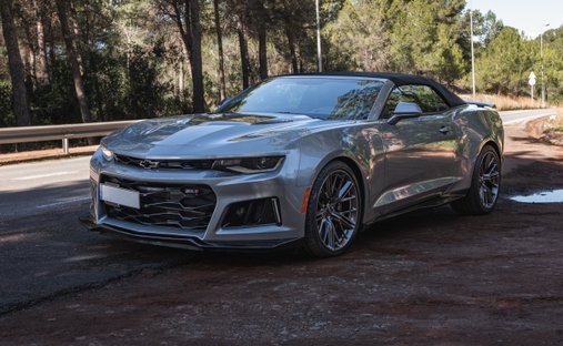 2023 Chevrolet Camaro rwd in Barcelona, Spain 1