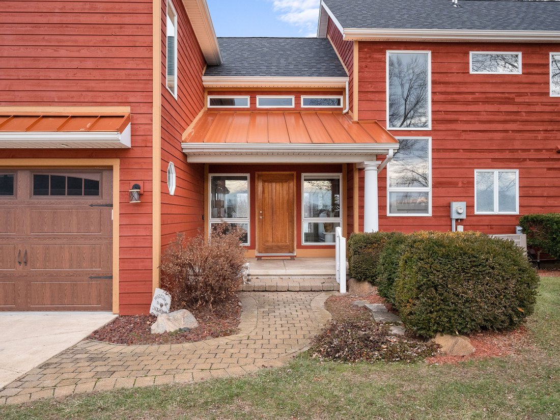 House in Wolcottville, Indiana, United States 5 - 17145885