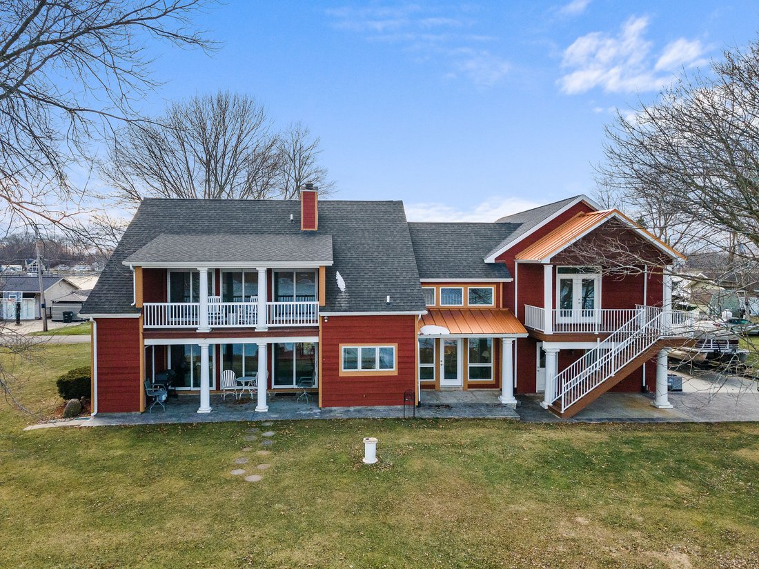 House in Wolcottville, Indiana, United States 3 - 17145885