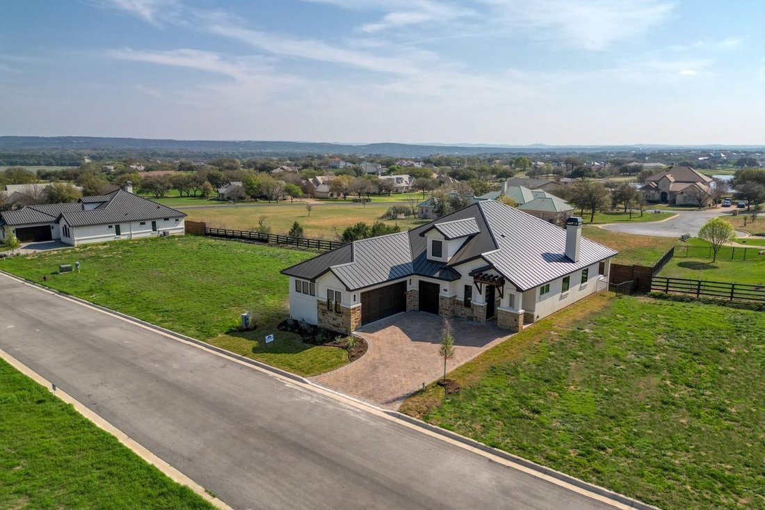House in Spicewood, Texas, United States 4 - 17146141