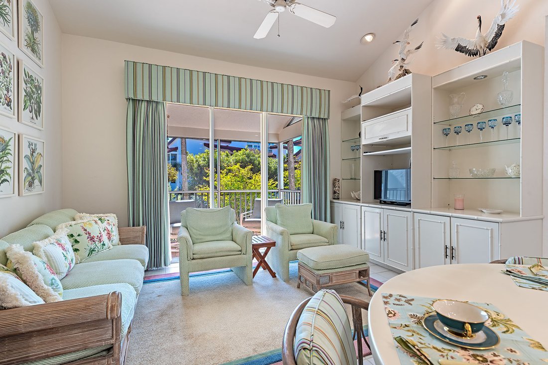 Naples, Florida, United States 4 - 17145938