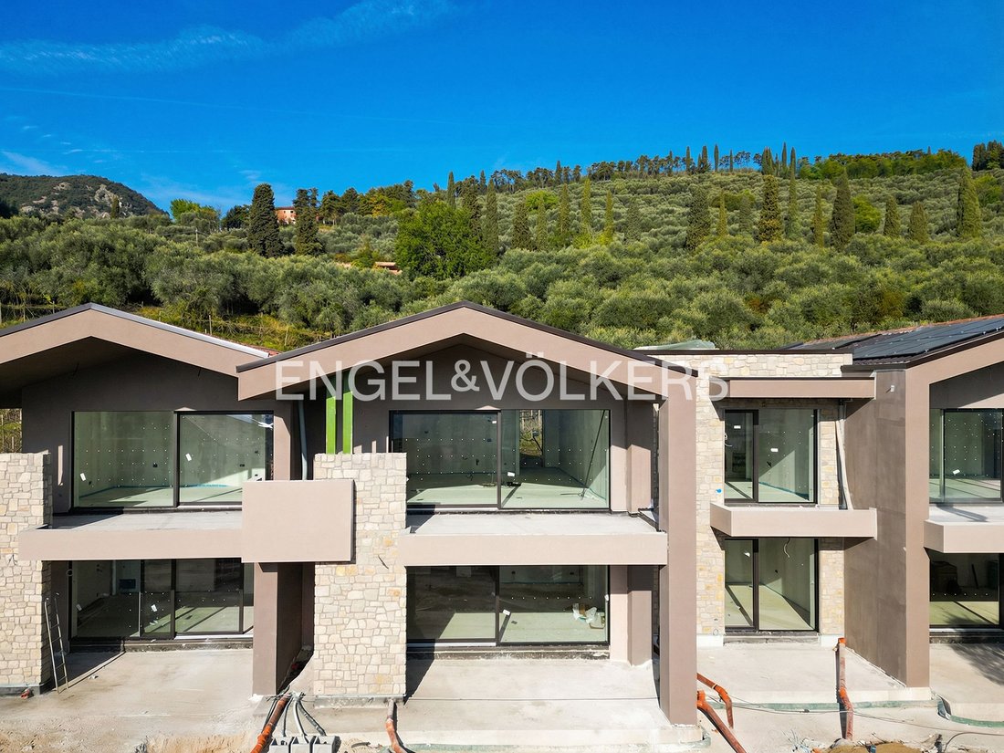 Apartamento en Garda, Véneto, Italia 1 - 16554919