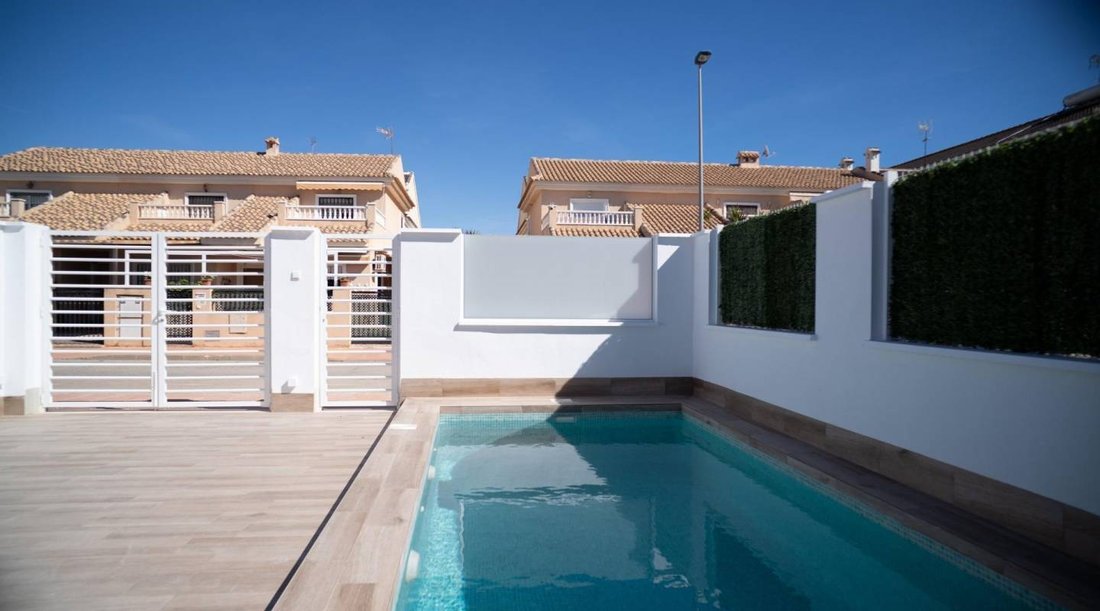Townhouse in San Javier (Neighbourhood), San Javier, Región de Murcia 2 - 17150207