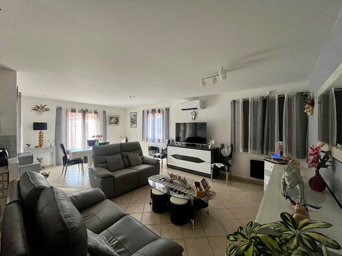 Villa in Sud, Vidauban, France 4 - 17149758