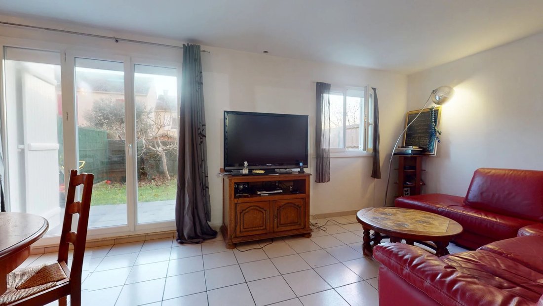 House in Le Lac Grande Ile A, Voisins-le-Bretonneux, France 3 - 17147559